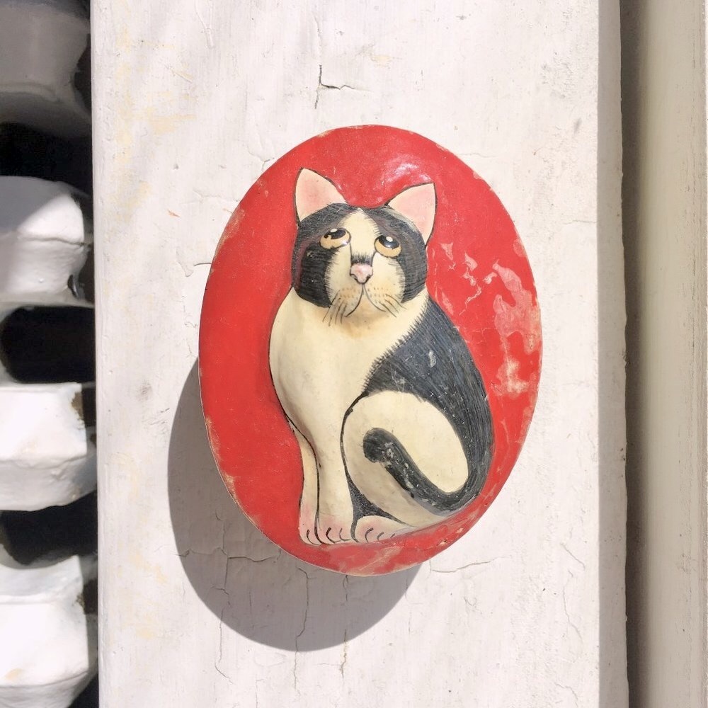 Vintage handmade cat trinket box